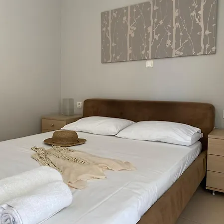 Bright And Cozy Near The Center Lejlighed